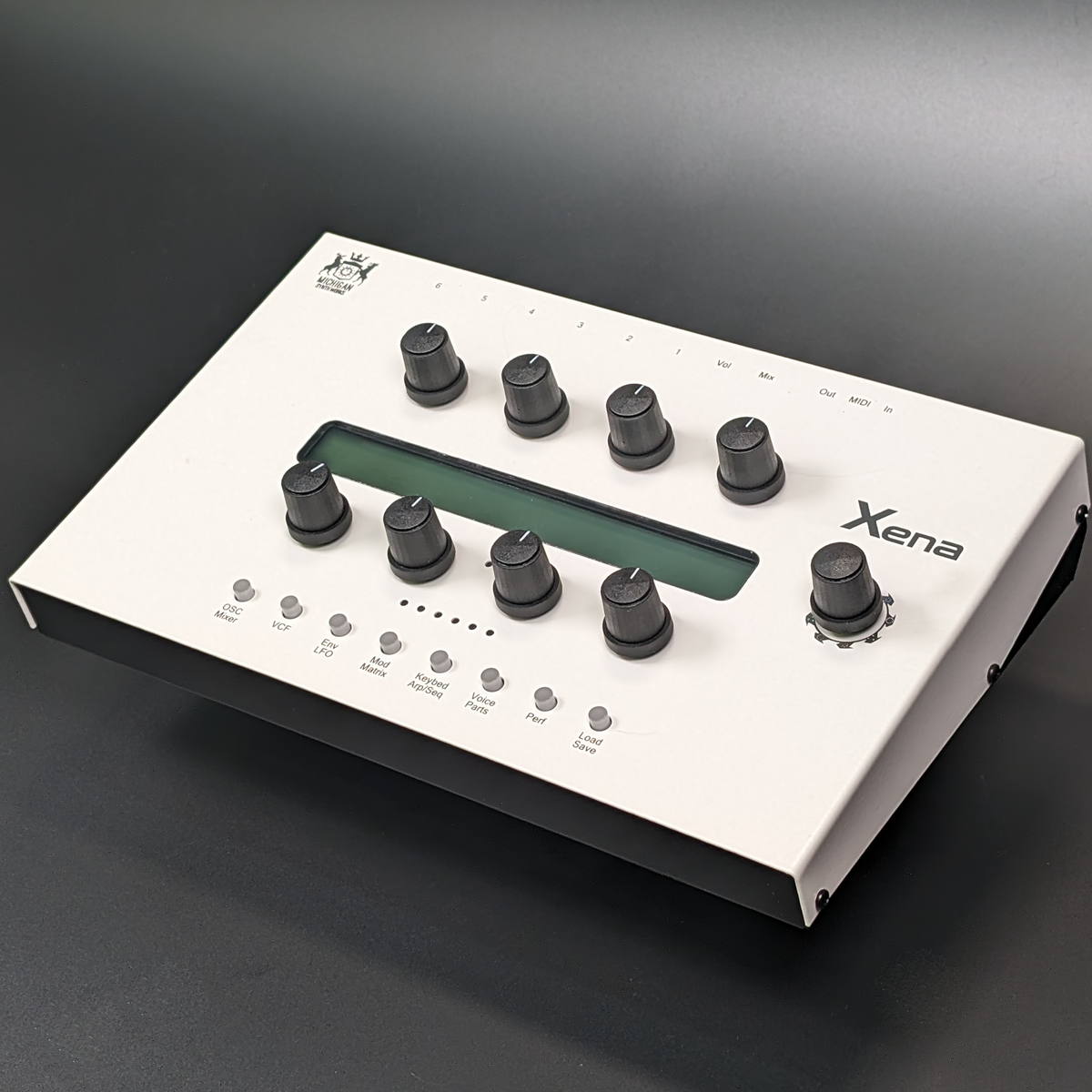 Sintetizador de mesa polifónico de 6 vozes Michigan Synth Works Xena