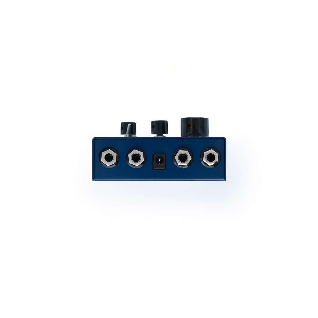 Pedal de reverb Dreadbox Darkness, painel traseiro