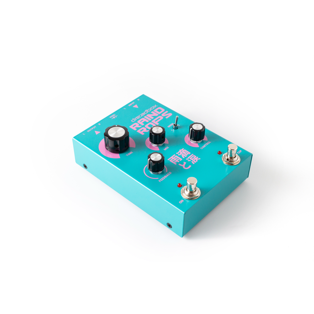 Pedal Dreadbox Raindrops, vista oblíqua